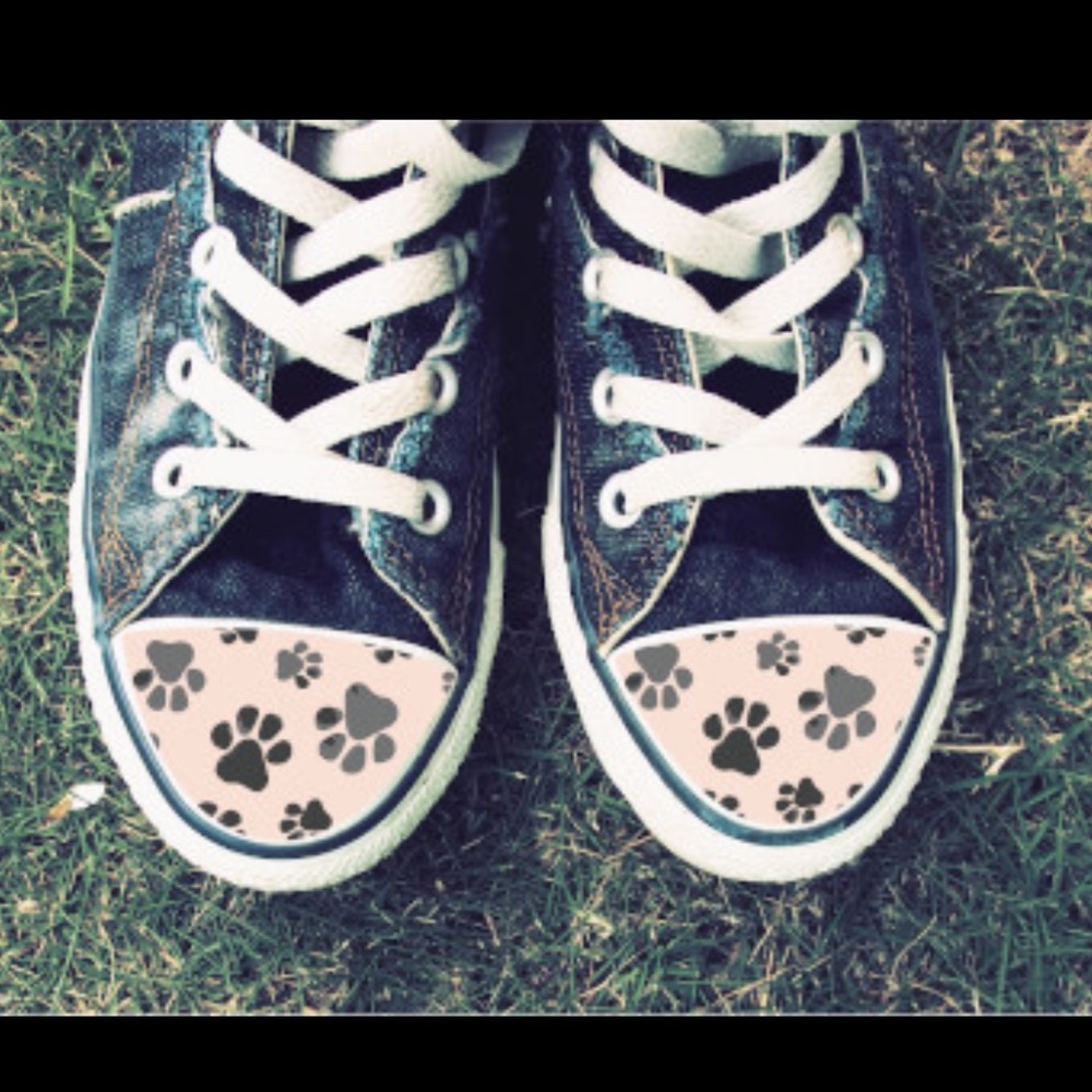 Paw Print Dog Toe Cap Sticker Decal